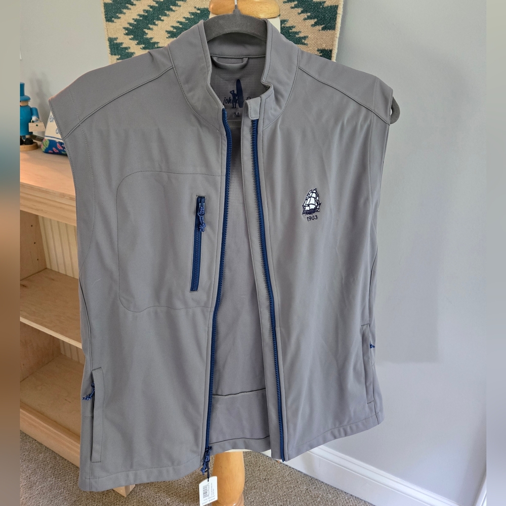 Men's johnnie-O Performance Golf Vest Lightweight Technical Size Medium NWT